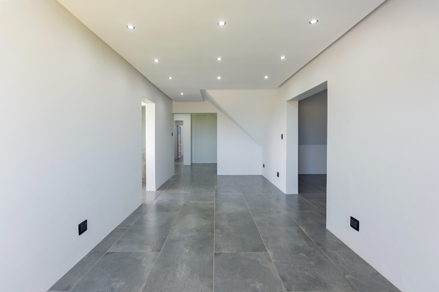 9 Bedroom Property for Sale in Long Acres Country Estate Western Cape